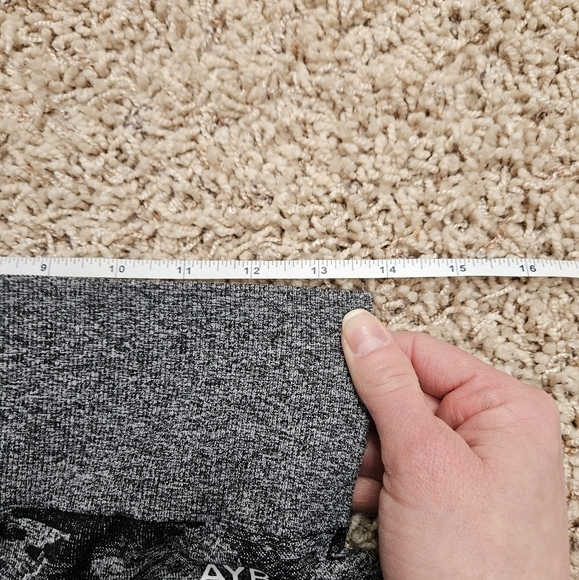 NWT AYBL Evolve Camo Seamless Leggings - medium - Picture 10 of 13